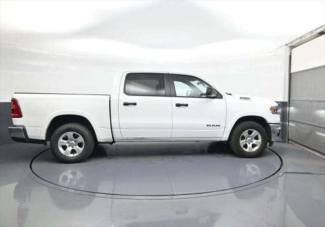 2025 Ram 1500 Big Horn Crew Cab 4x4 5'7" Box