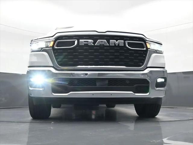 2025 Ram 1500 Big Horn Crew Cab 4x4 5'7" Box