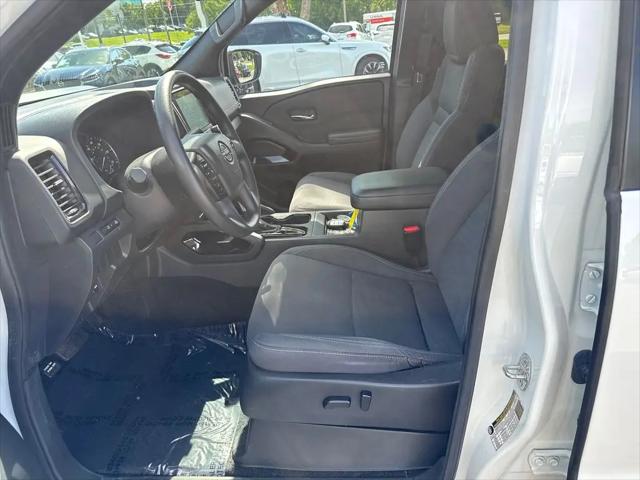 2023 Nissan Frontier Crew Cab SV 4x4