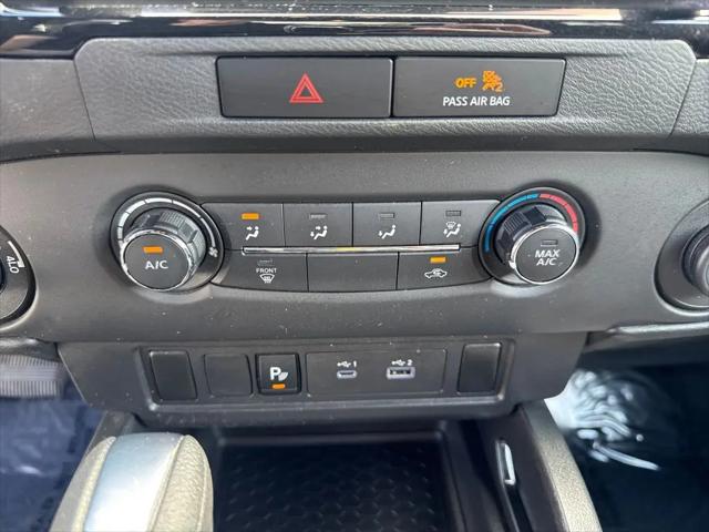 2023 Nissan Frontier Crew Cab SV 4x4