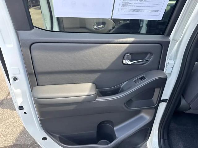 2023 Nissan Frontier Crew Cab SV 4x4