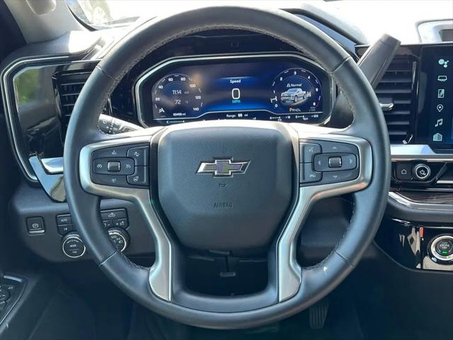 2023 Chevrolet Silverado 1500 4WD Crew Cab Standard Bed RST