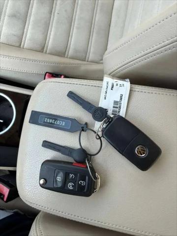 2014 Volkswagen Passat 1.8T SEL Premium