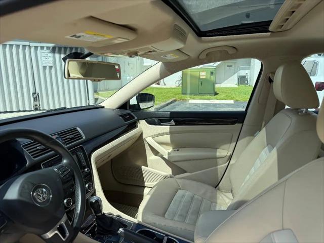 2014 Volkswagen Passat 1.8T SEL Premium