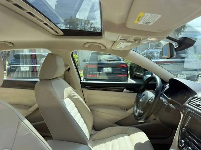 2014 Volkswagen Passat 1.8T SEL Premium