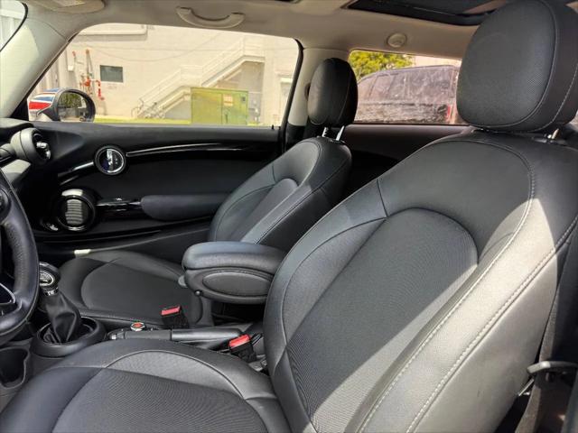 2019 MINI Hardtop Oxford Edition