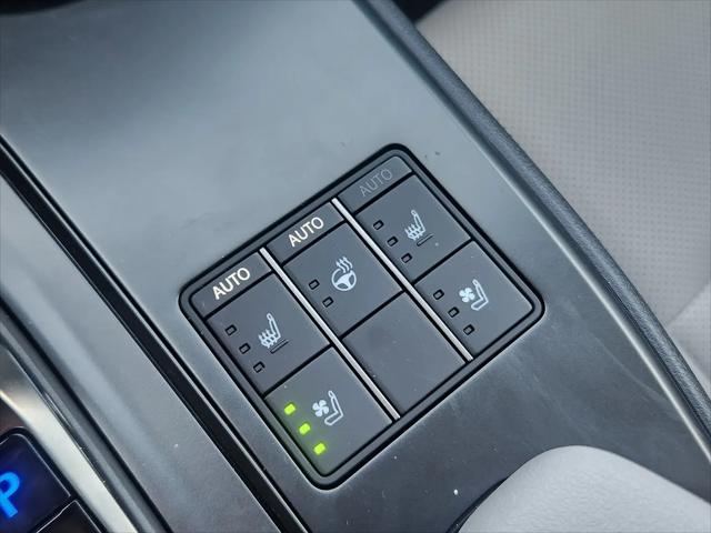2026 Lexus 300 Premium AWD