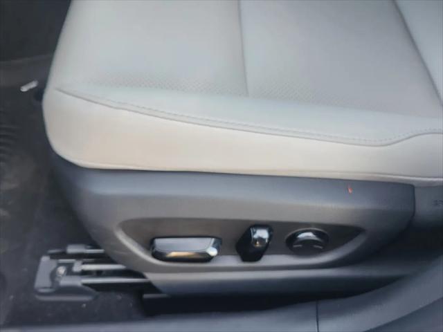 2026 Lexus 300 Premium AWD