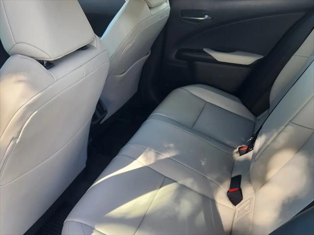 2026 Lexus 300 Premium AWD