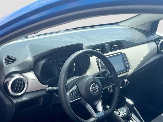 2021 Nissan Versa SV Xtronic CVT