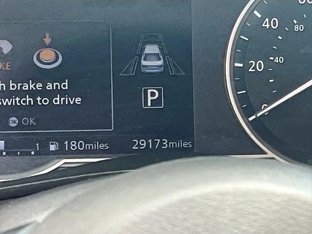 2021 Nissan Versa SV Xtronic CVT