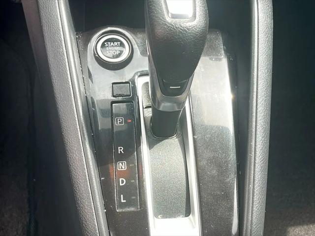 2021 Nissan Versa SV Xtronic CVT