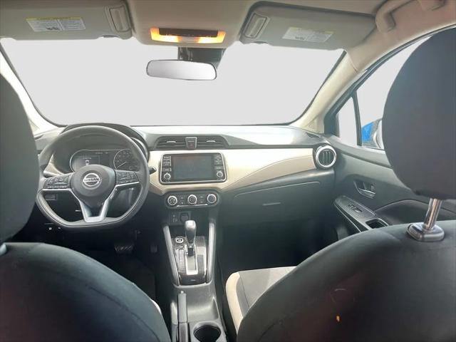 2021 Nissan Versa SV Xtronic CVT