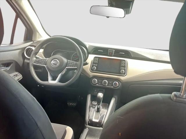 2021 Nissan Versa SV Xtronic CVT