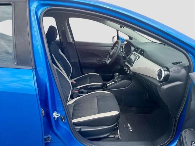 2021 Nissan Versa SV Xtronic CVT