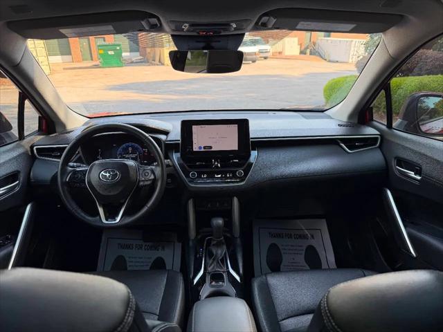 2024 Toyota Corolla Cross XLE