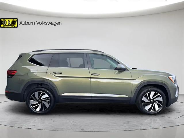 2026 Volkswagen Atlas SE with Technology