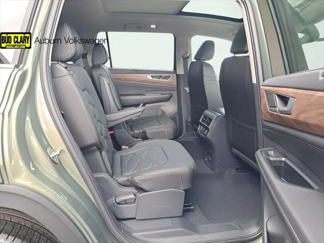 2026 Volkswagen Atlas SE with Technology