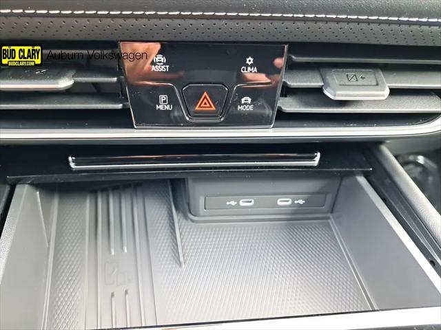 2026 Volkswagen Atlas SE with Technology