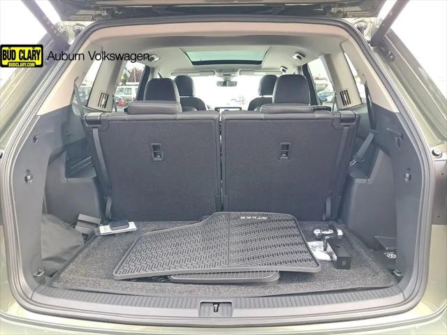 2026 Volkswagen Atlas SE with Technology