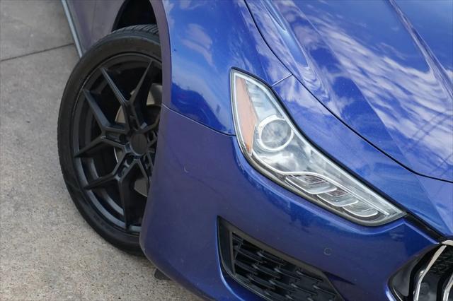 2018 Maserati Ghibli Standard