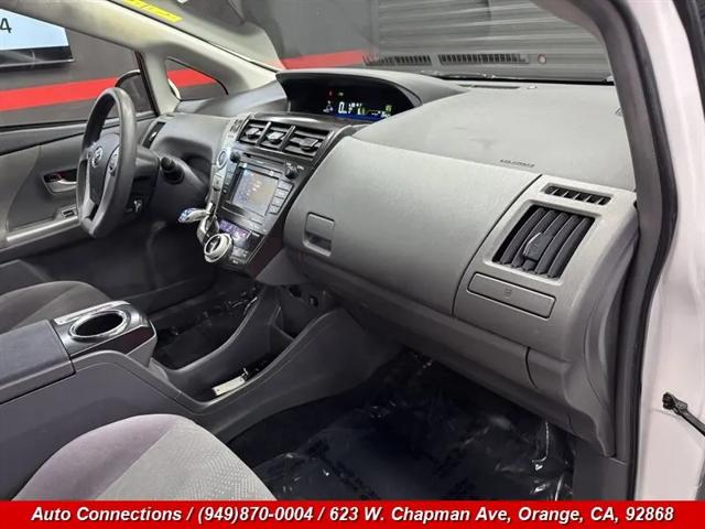 2014 Toyota Prius v Three