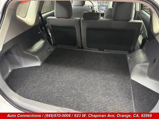 2014 Toyota Prius v Three