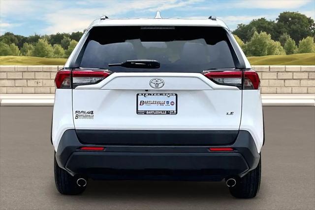 2019 Toyota RAV4 LE