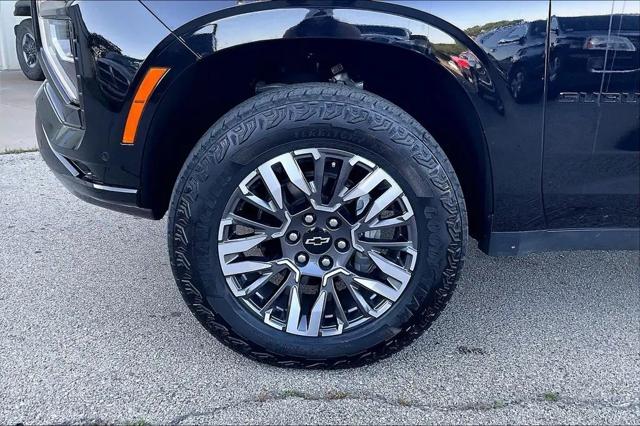 2025 Chevrolet Suburban 4WD Z71