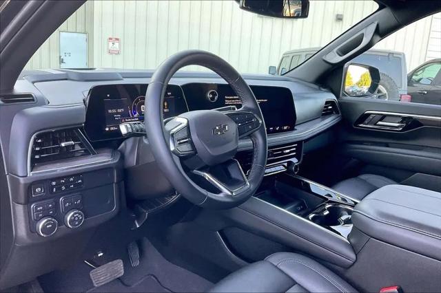 2025 Chevrolet Suburban 4WD Z71