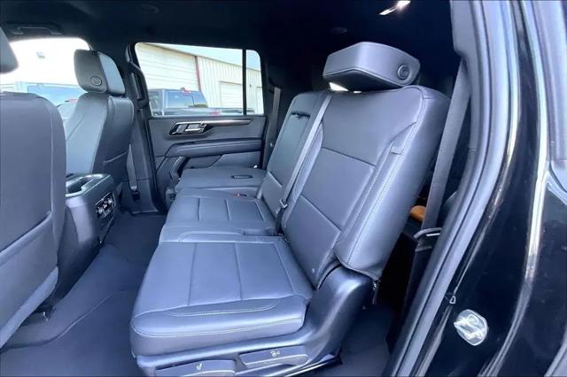 2025 Chevrolet Suburban 4WD Z71