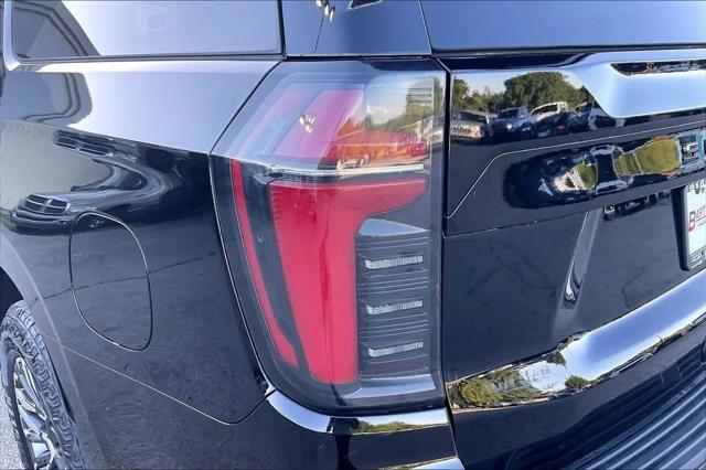 2025 Chevrolet Suburban 4WD Z71