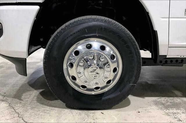 2026 Ram 3500 Laramie Crew Cab 4x4 8' Box