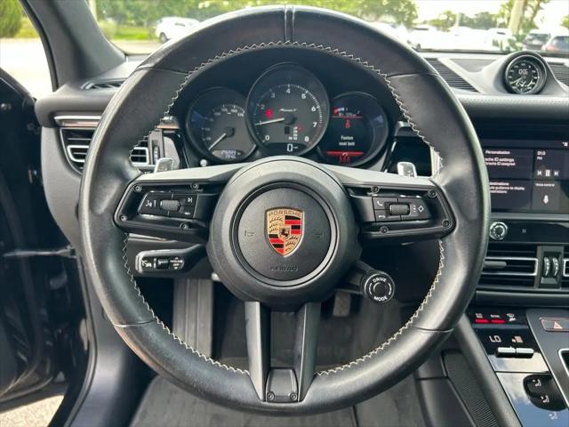 2023 Porsche Macan T