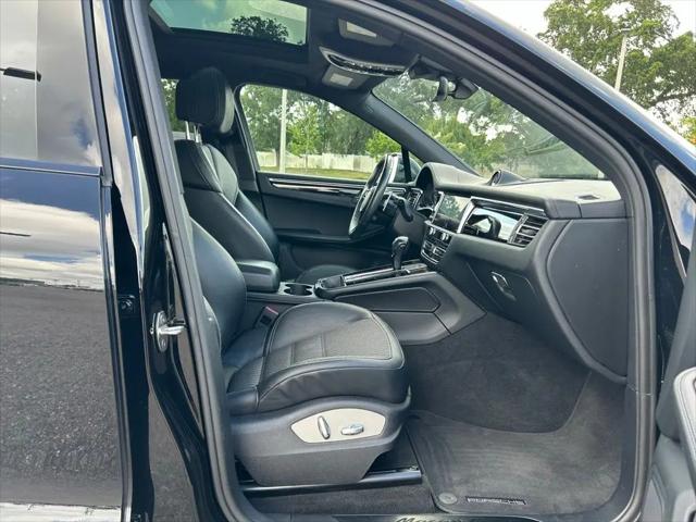 2023 Porsche Macan T