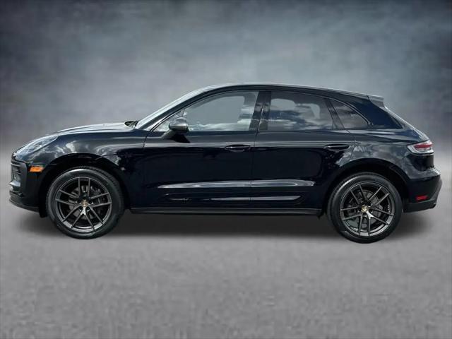 2023 Porsche Macan T