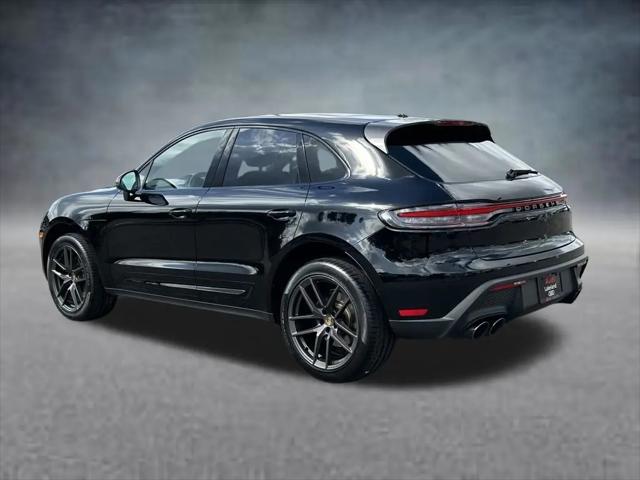 2023 Porsche Macan T
