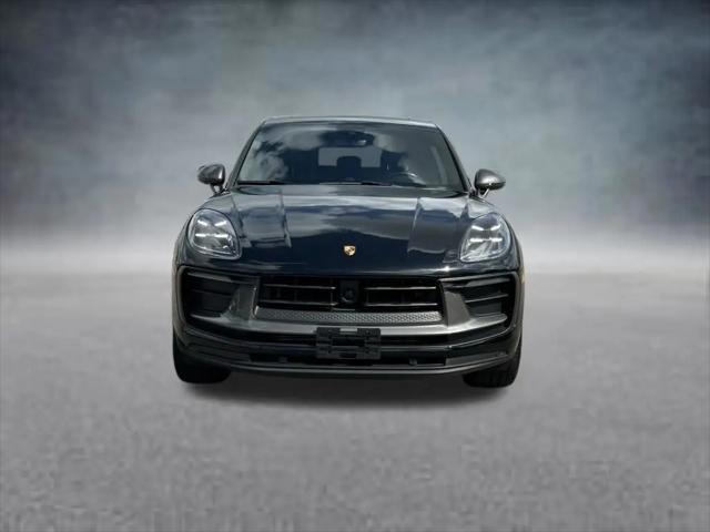 2023 Porsche Macan T
