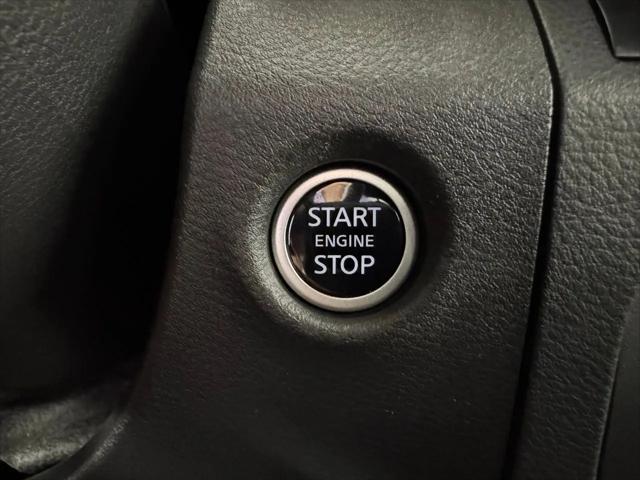 2025 Nissan Frontier Crew Cab PRO-X 4x2