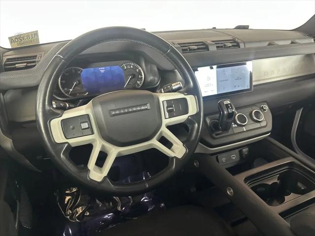 2022 Land Rover Defender 110 Standard