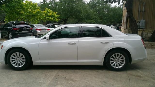 2013 Chrysler 300 Motown