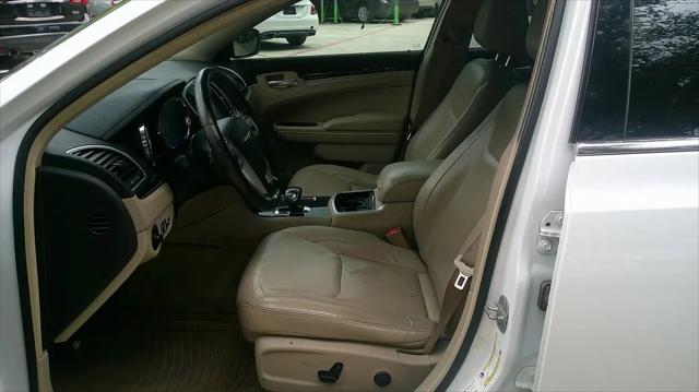 2013 Chrysler 300 Motown