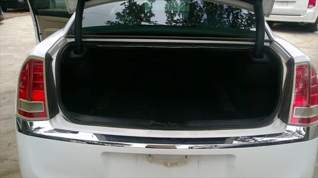 2013 Chrysler 300 Motown