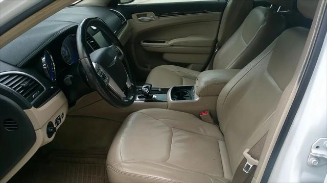 2013 Chrysler 300 Motown