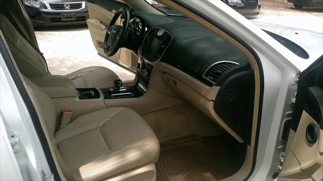 2013 Chrysler 300 Motown