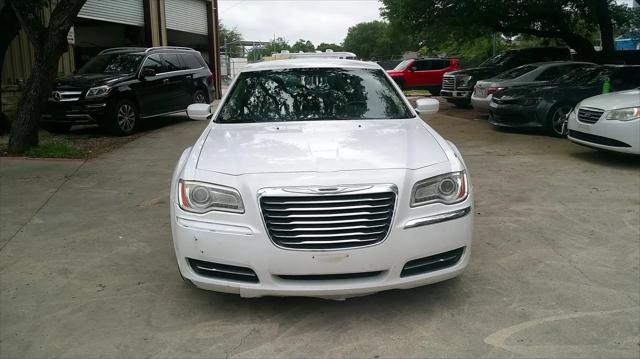 2013 Chrysler 300 Motown