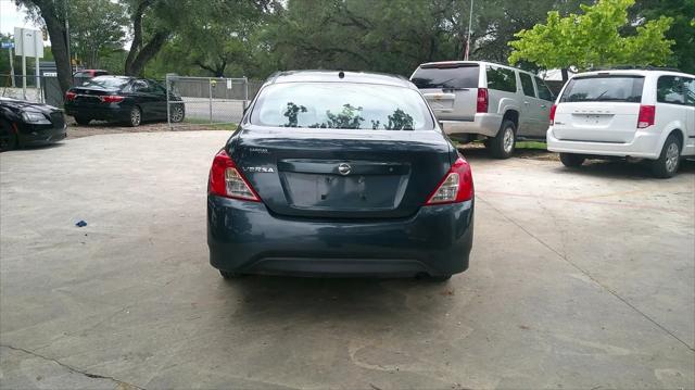 2015 Nissan Versa 1.6 S
