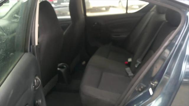 2015 Nissan Versa 1.6 S