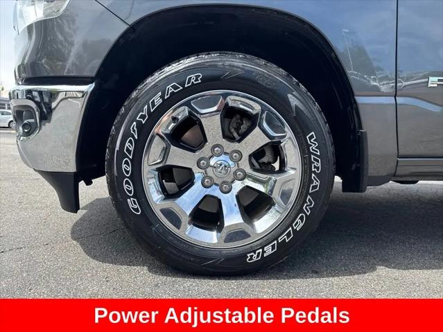 2020 Ram 1500 Big Horn Crew Cab 4x4 5'7" Box