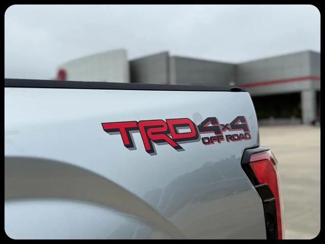 2026 Toyota Tundra Limited CrewMax 5.5' Bed